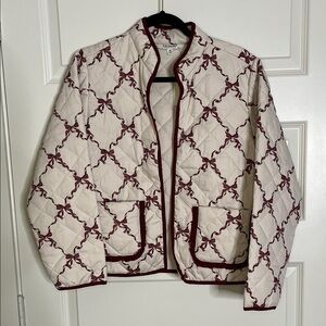 NWT Francesca's Collections Quilted Jackey with Burgundy Trim Size Medium